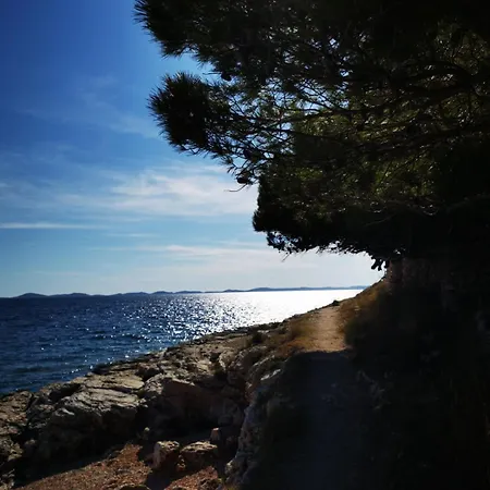Gajeta * Betina (Sibenik-Knin)